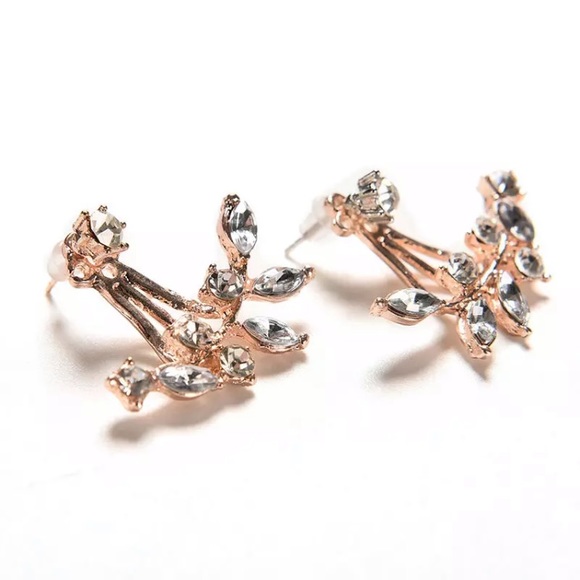 ⚜️[𝟯/$𝟭𝟴]⚜️Rose Gold Floral Dainty Jacket Earrings NEW - Picture 7 of 11